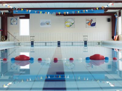 Stichting Zwembad De Oester bestaat 10 jaar