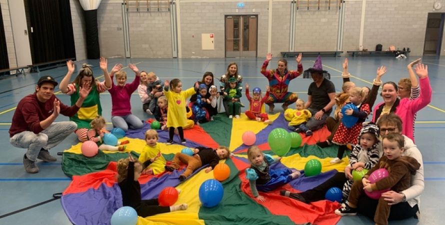 Peutergym carnaval De Kieviten
